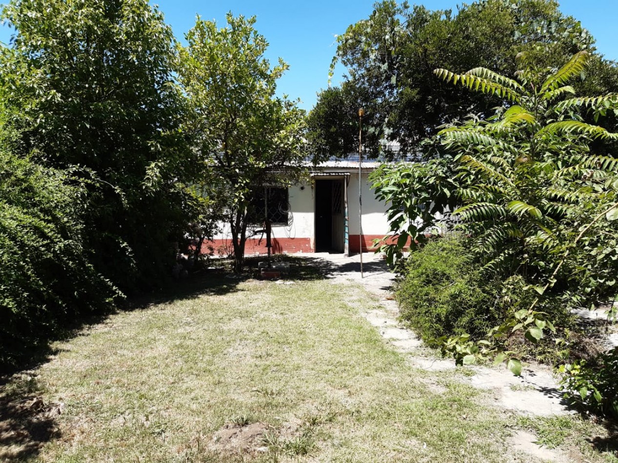 Casa a refaccionar en Barrio Howard Johnson